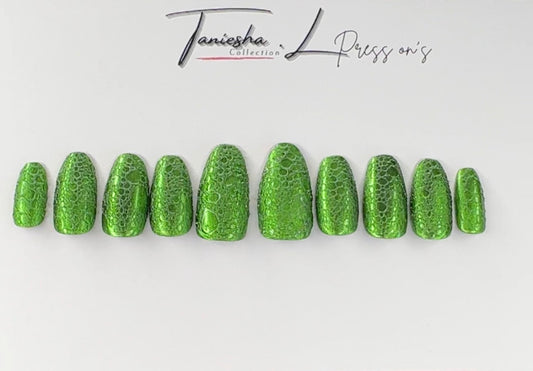 Snake (XS-M) - press on nails - set of 10