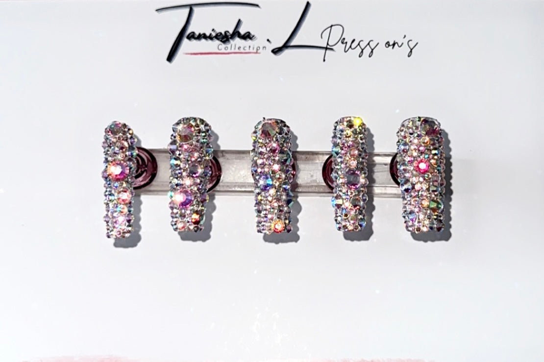 'Crystal Me Please' (XS-M) - press on nails - set of 10